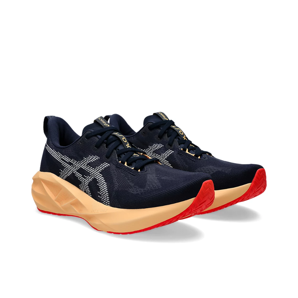 Novablast 5 (Wide) Men's :Midnight | Orange Glow