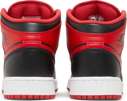 Nike Grade School Womens Air Jordan 1 Mid Sneakers - 'Alternate Bred'