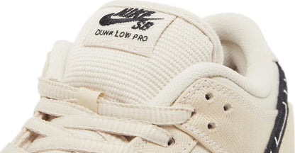 Nike Mens Albino & Preto x Dunk Low SB Sneakers - 'Jiu-Jitsu'