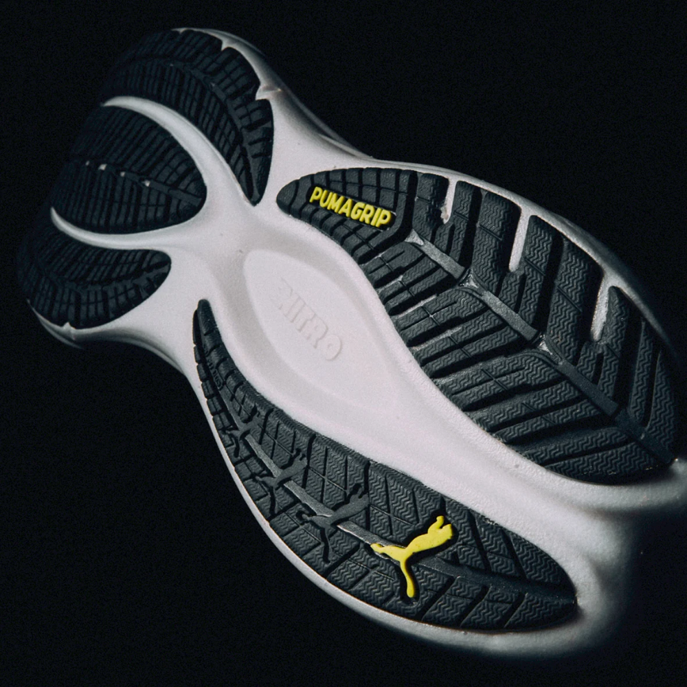 Velocity Nitro 4 Charbon Limited Men's :PUMA White | Strong Gray