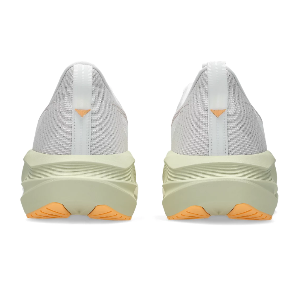 Novablast 5 Wide Men's :White | Fawn