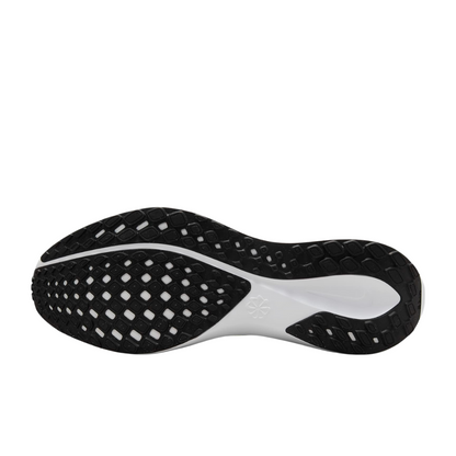 Pegasus 41 Men's :White I Black Volt