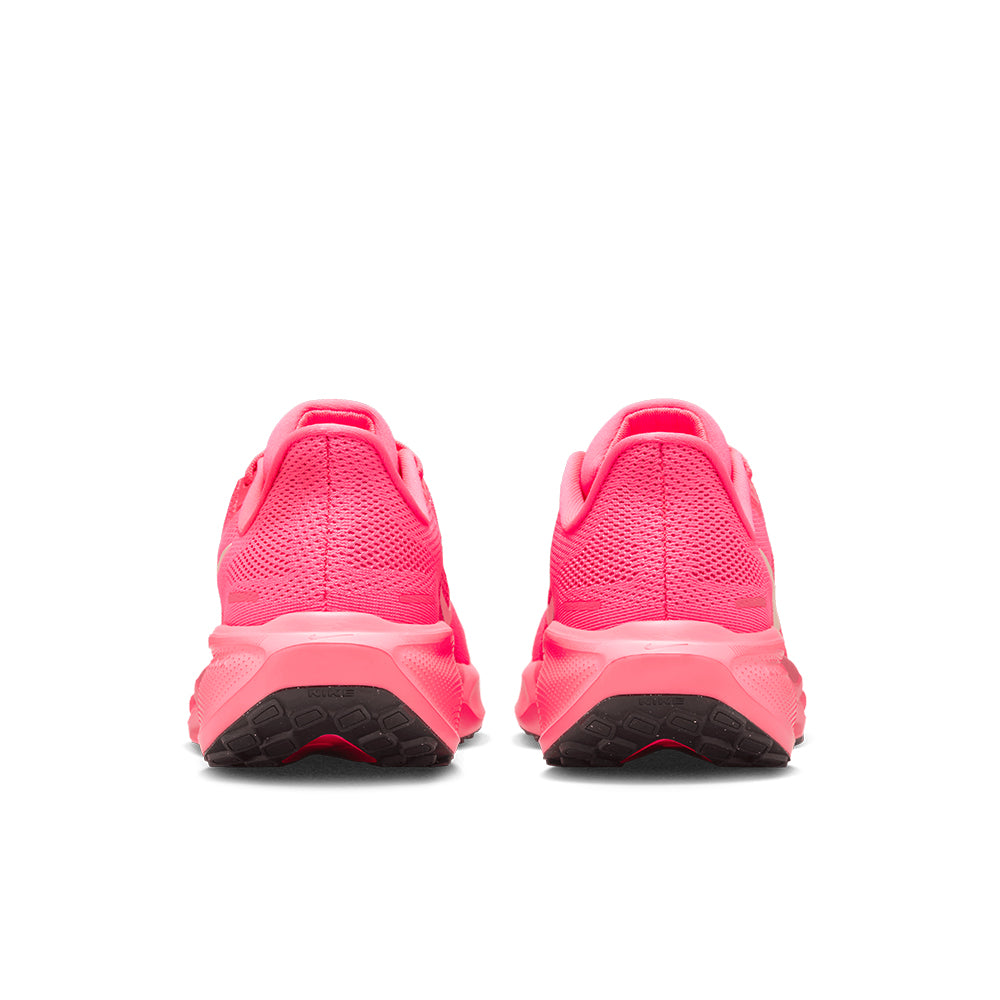 Pegasus 41 Women's :Hot Punch