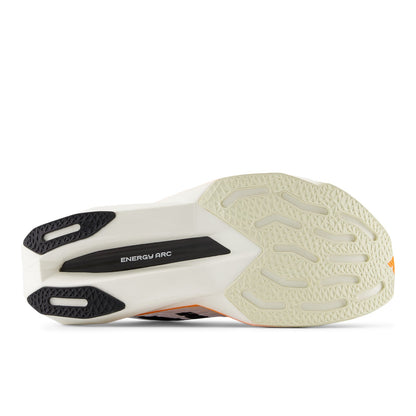 FuelCell SuperComp Pacer v2 (B) Women's :Hot Mango | Angora