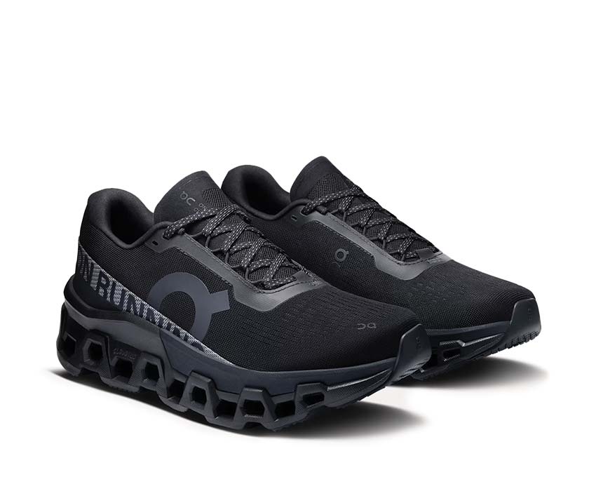 On Cloudmonster 2 W "Black"