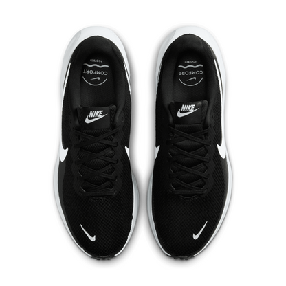 Revolution 8 (Wide) Men's :Black | White