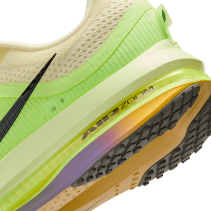 Pegasus Premium Men's :Alabaster | Barely Volt