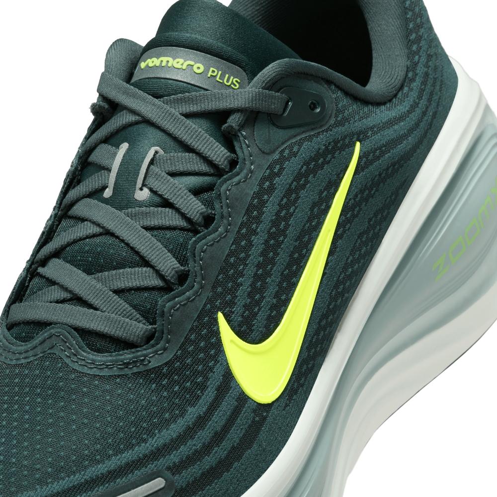 Vomero Plus Men's :Seaweed | Volt Cannon